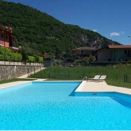 Ferienwohnung Irina'S House With View On Like And Swimming Pool Riva di Solto Exterior foto