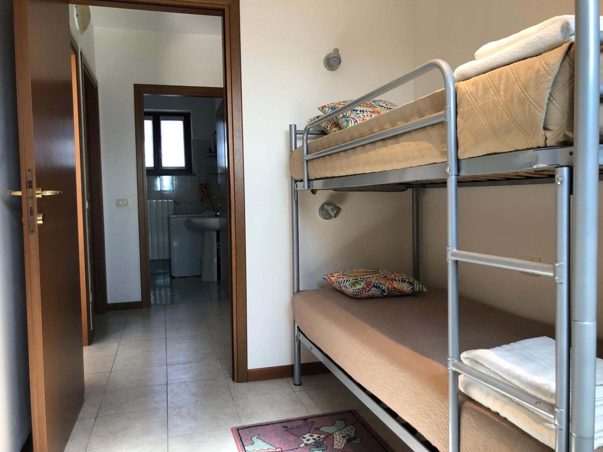 Ferienwohnung Irina'S House With View On Like And Swimming Pool Riva di Solto Exterior foto