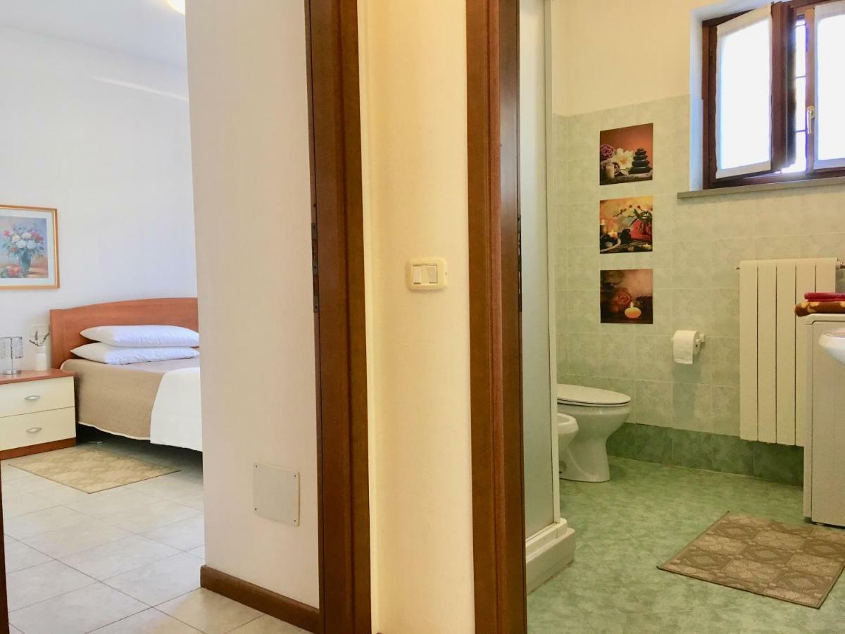 Ferienwohnung Irina'S House With View On Like And Swimming Pool Riva di Solto Exterior foto